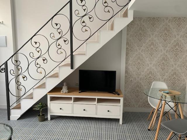 Mana Apartment Мадрид Екстериор снимка